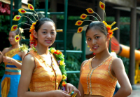 傣族的节日及傣族的风俗习惯